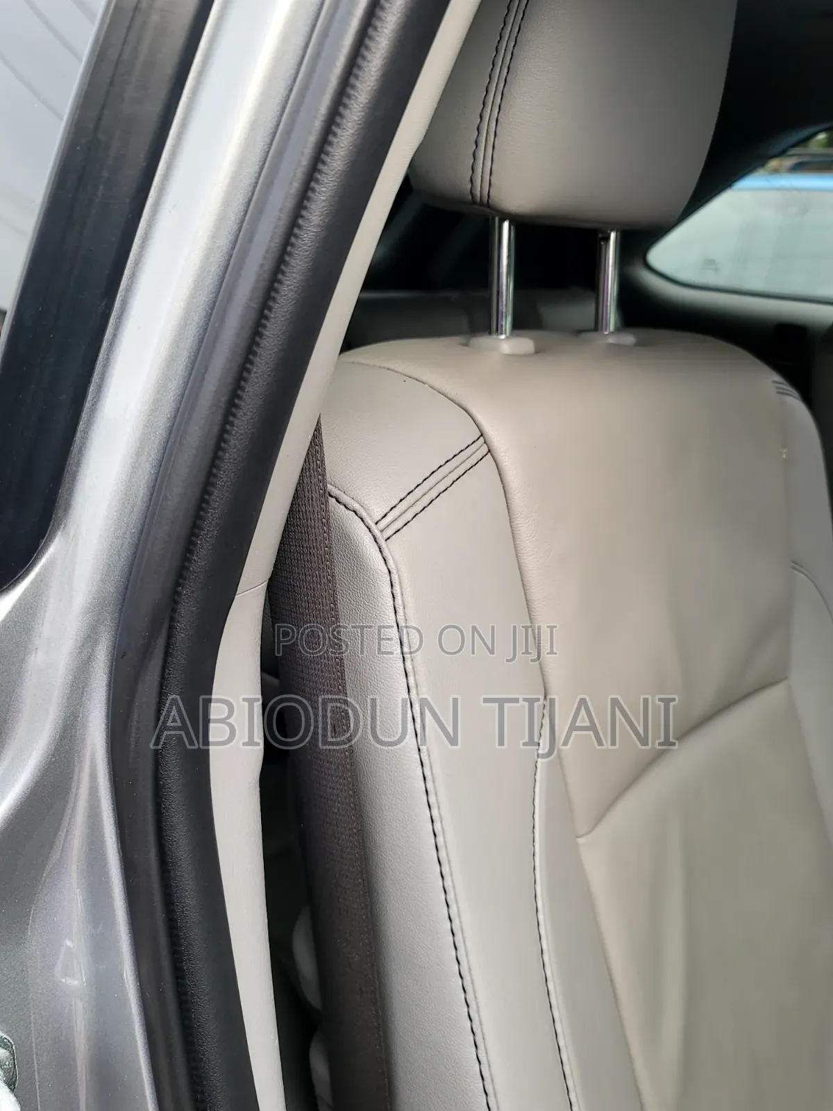 Toyota Highlander XLE 2019 Silver