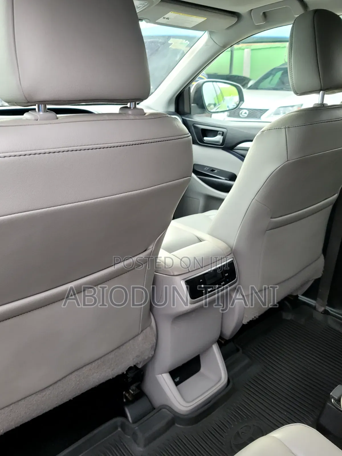 Toyota Highlander XLE 2019 Silver