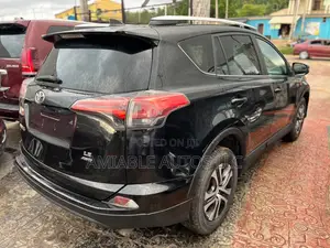 Toyota RAV4 LE AWD (2.5L 4cyl 6A) 2016 Black