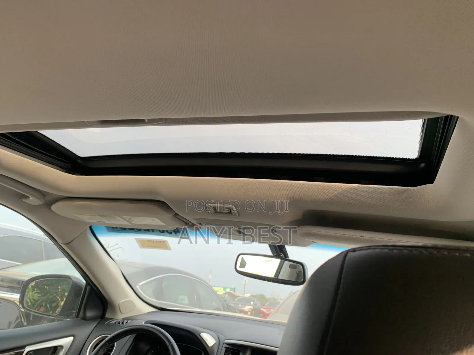 Nissan Pathfinder 2013 Silver