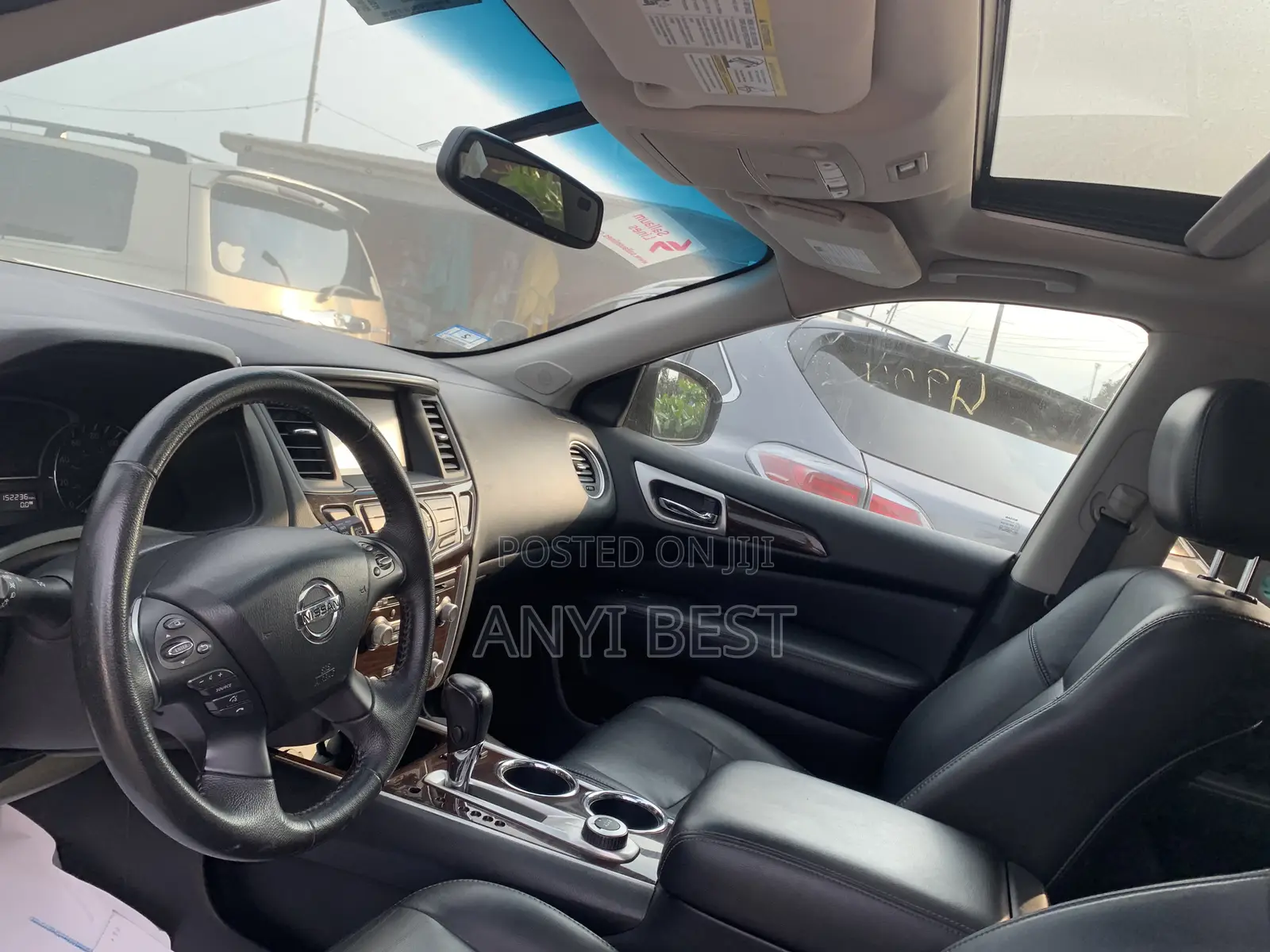 Nissan Pathfinder 2013 Silver