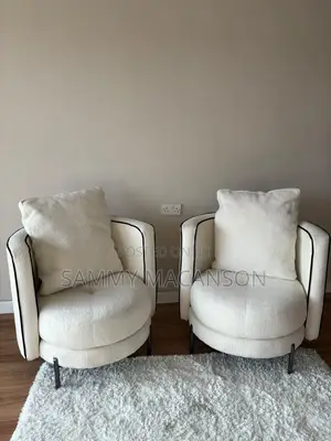 Single Chair