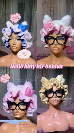 Ladies Bonnet Cap