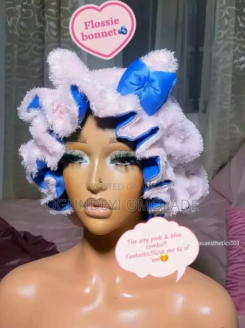 Ladies Bonnet Cap