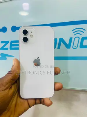 Apple iPhone 12 64 GB White