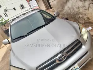 Toyota RAV4 2.4 2008 Silver
