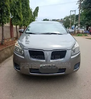 Pontiac Vibe 2010 Gray