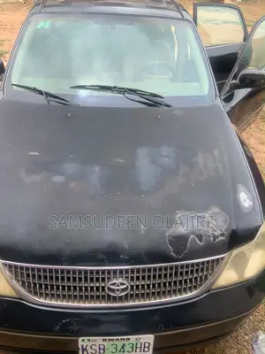 Toyota Avalon 3.0 2000 Black