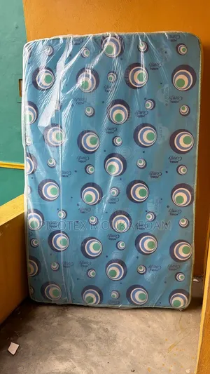 75x48x8 Mouka Comfy 4ft Size