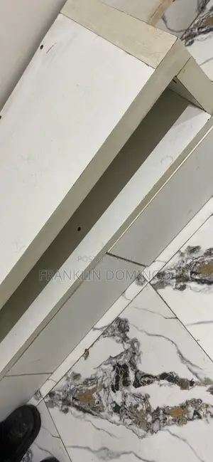 Hanging TV Shelf for Home Appliances