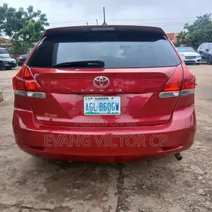 Toyota Venza 2011 Red