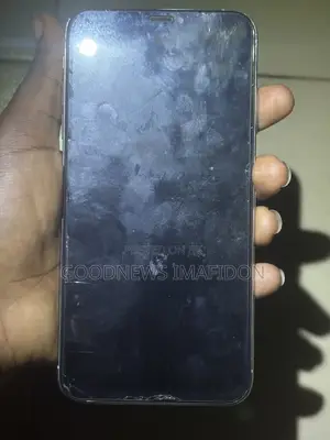 Apple iPhone XS 64 GB White