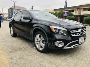 Mercedes-Benz GLA-Class 2018 Black