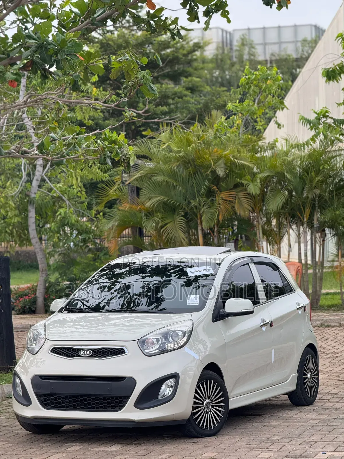 Kia Picanto 1.1 EX Automatic 2012 Gray
