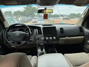 Toyota Tundra 2010 Matt Black
