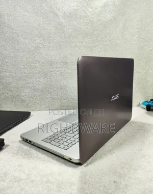 Laptop Asus 8GB Intel Core i7 HDD+SSD 1T