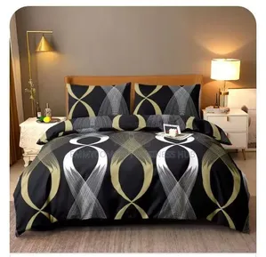 6 by 6 Bedspread With 4 Pillowcase