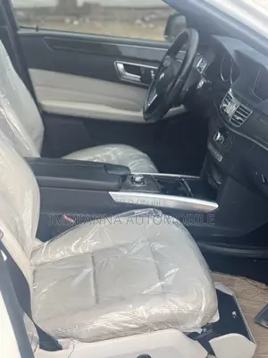 Mercedes-Benz E350 Base 4Matic Wagon AWD (3.5L 6cyl 7A) 2014 White