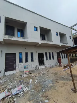 2bdrm Duplex in Blenco/Shoprite, Sangotedo for sale