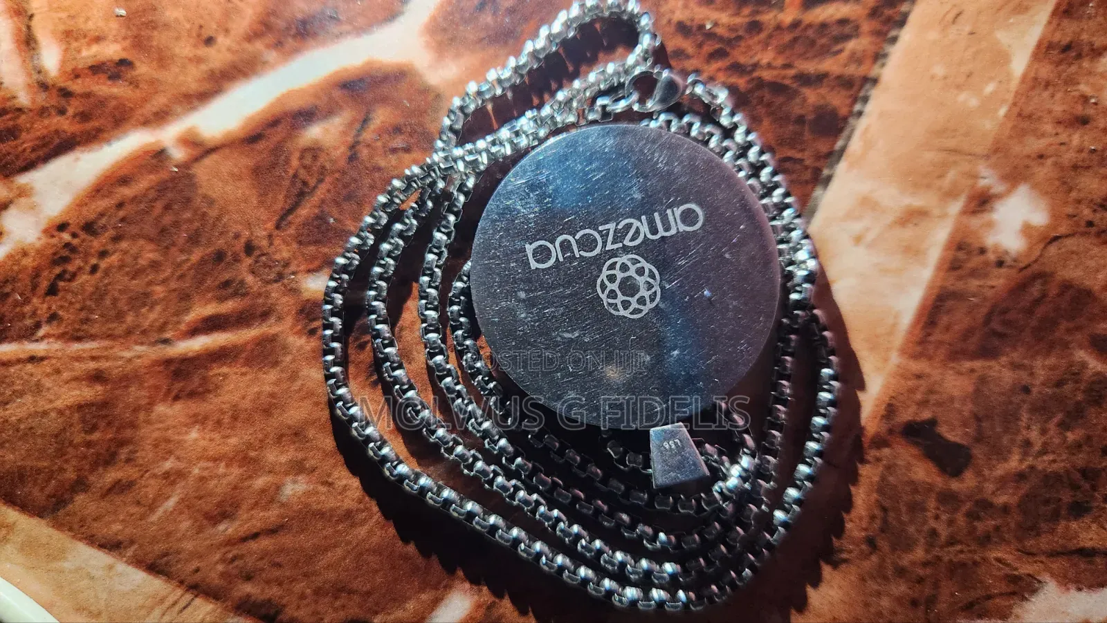 Chi Pendant