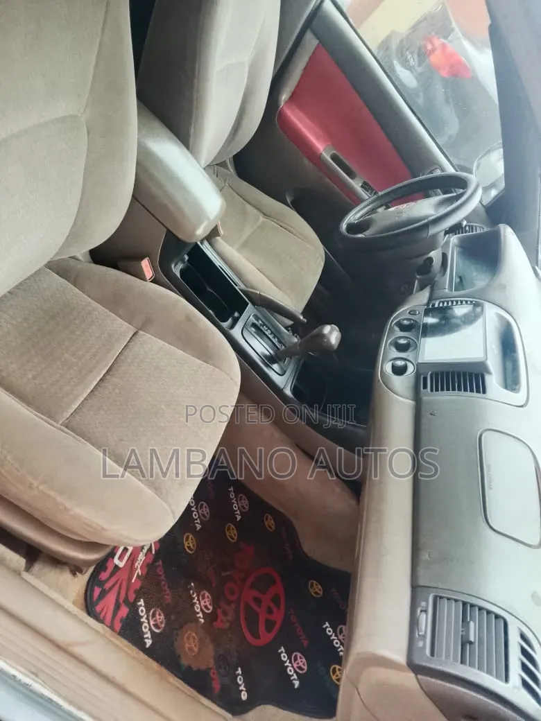 Toyota Camry 2004 Blue
