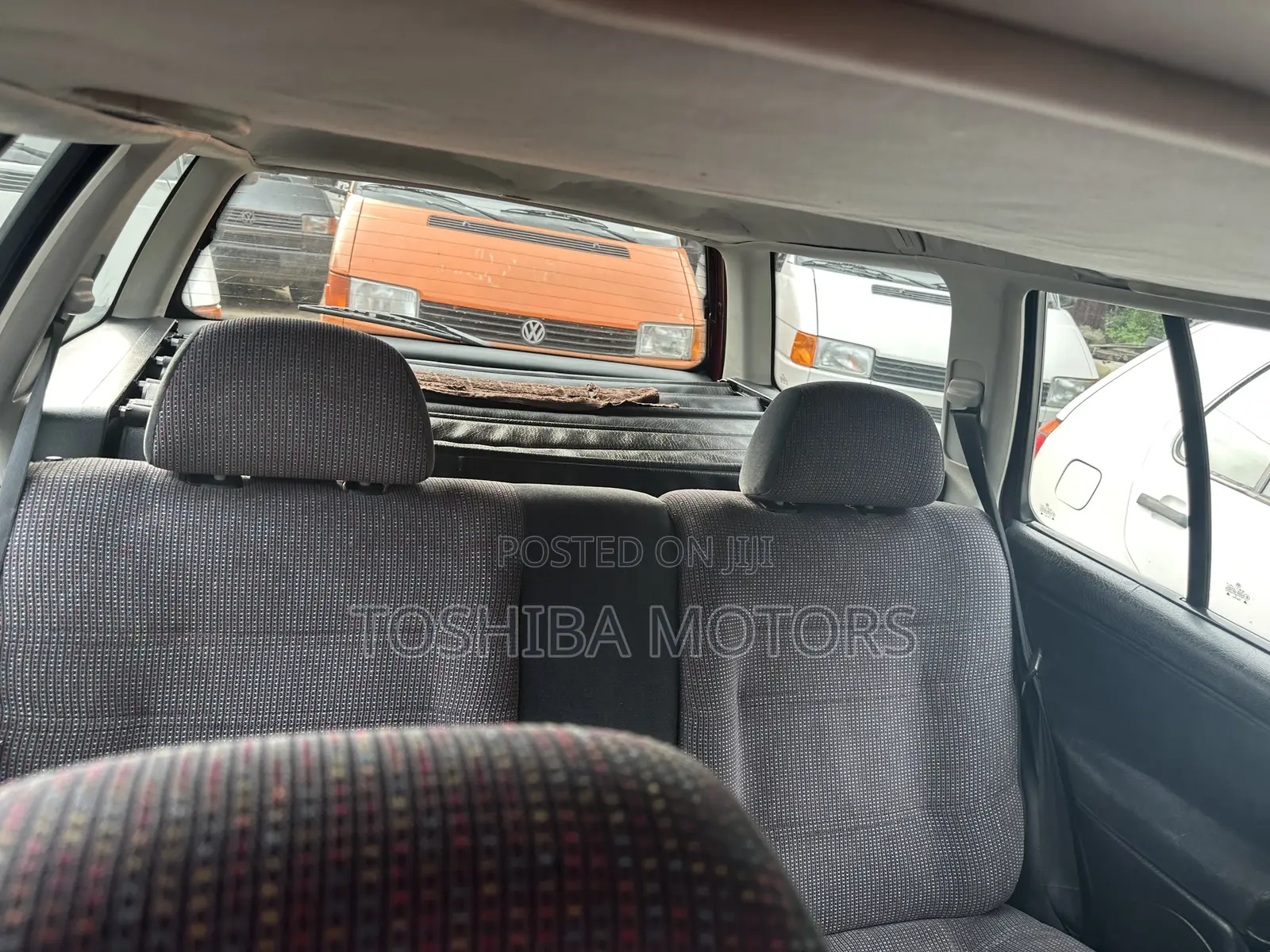 Volkswagen Golf 2003 Red