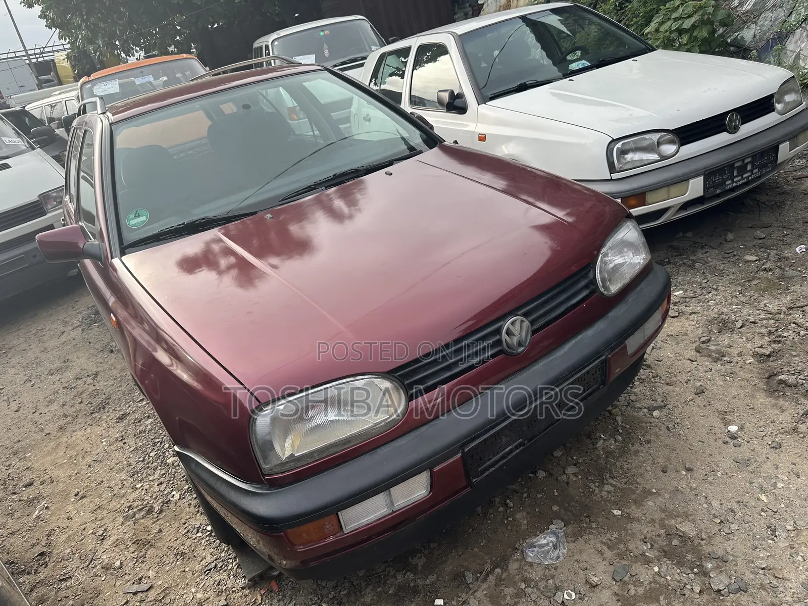 Volkswagen Golf 2003 Red