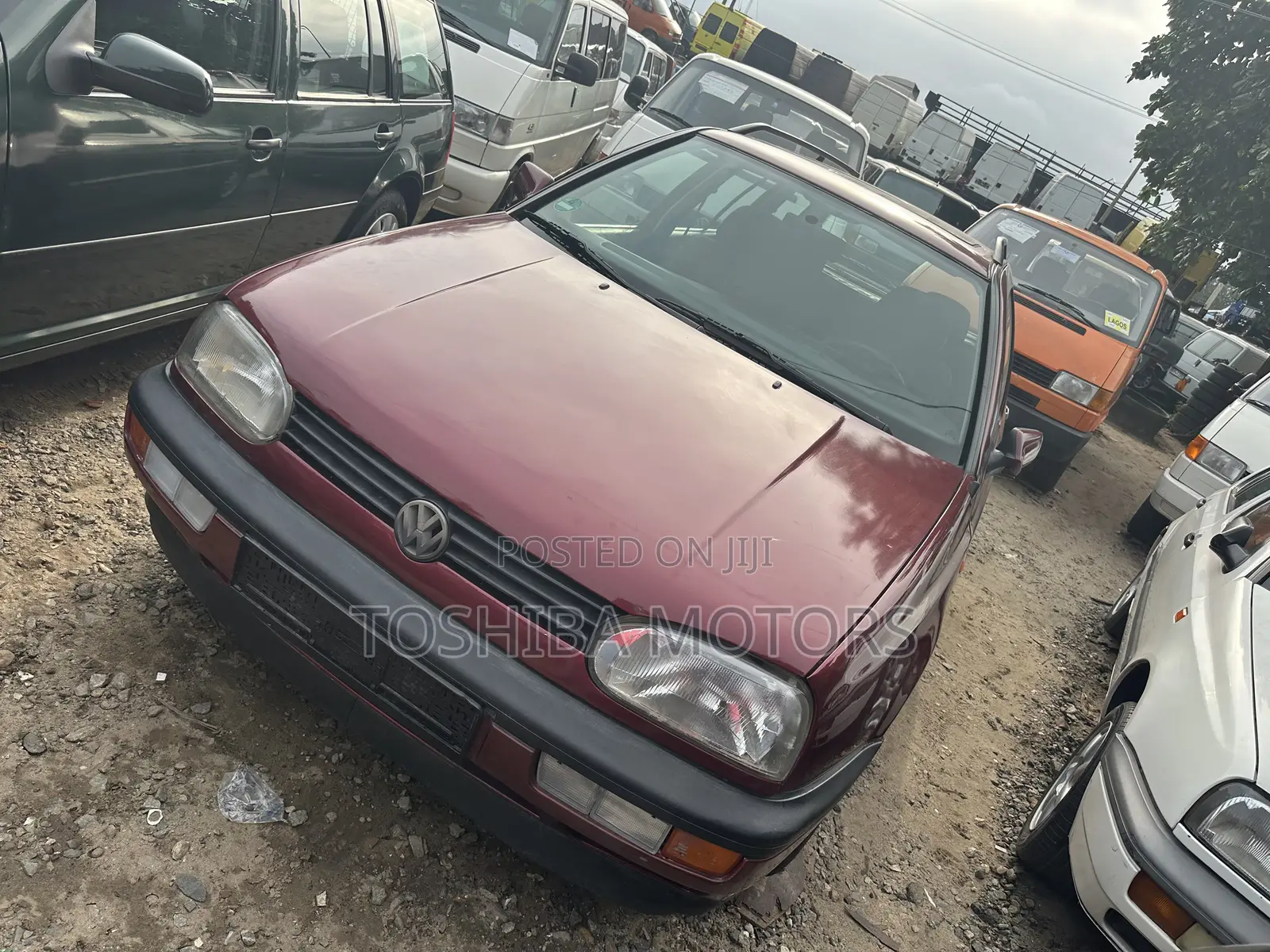 Volkswagen Golf 2003 Red