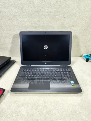 Laptop HP Pavilion 15 8GB Intel Core i7 HDD+SSD 1T