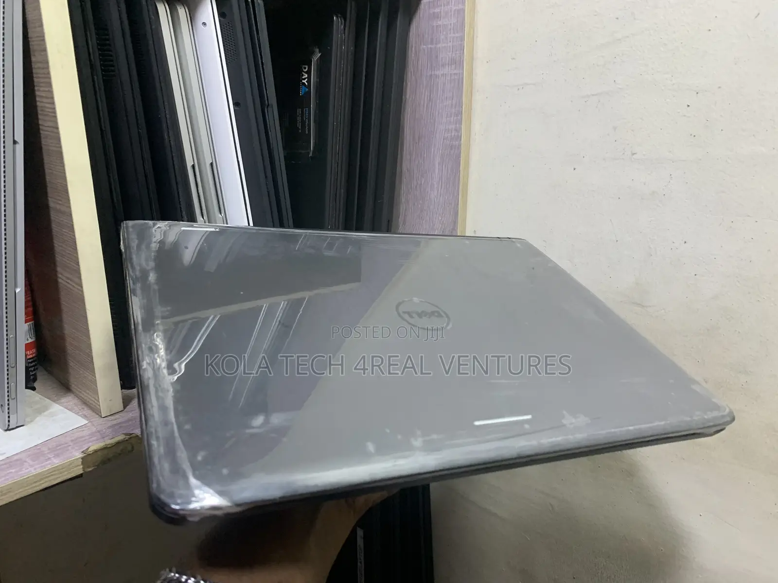Laptop Dell Latitude 3340 4GB Intel Celeron SSD 128GB