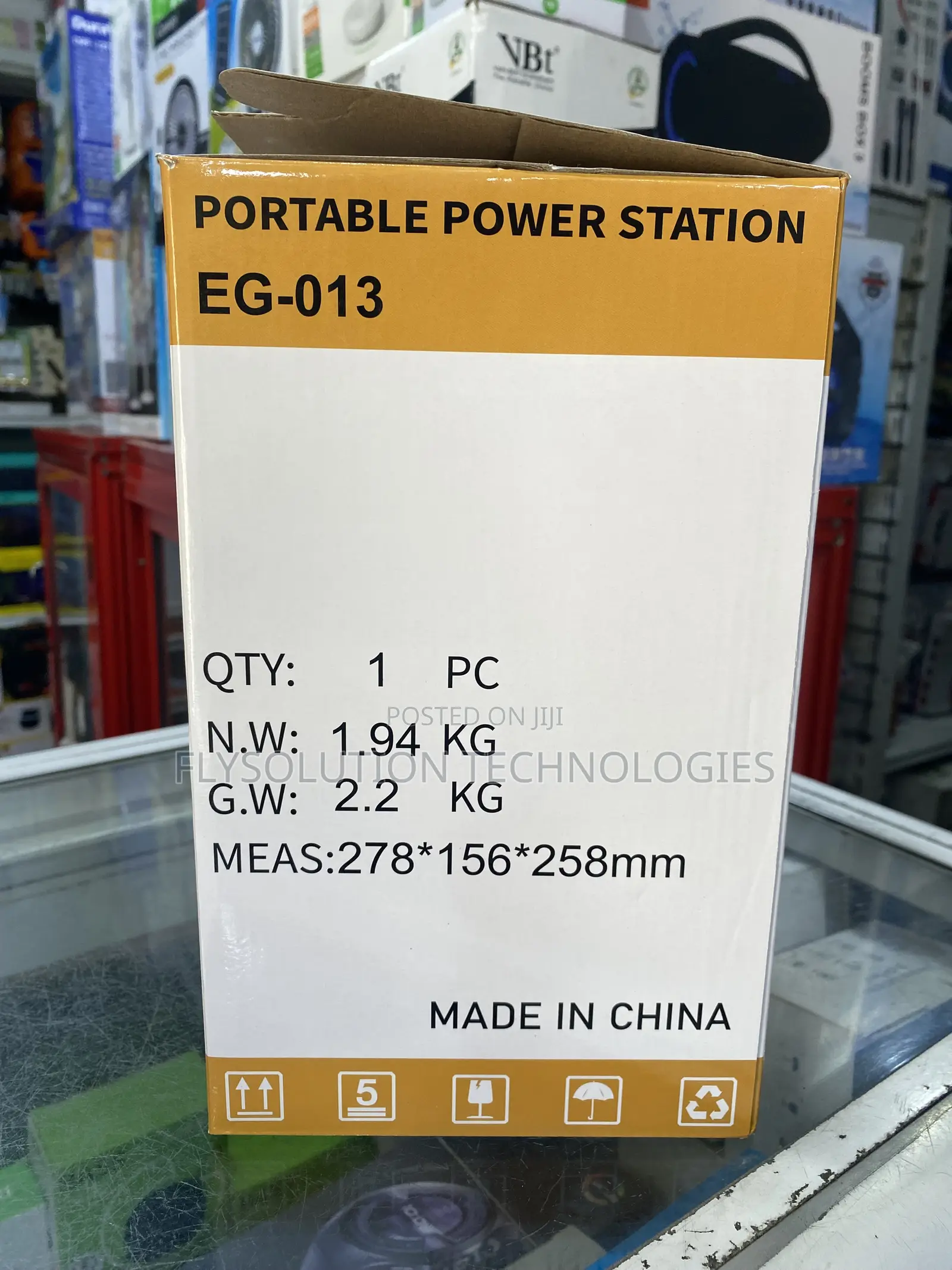 100W Portable Power Station UPS Solar Generator 220V With Solar Panel