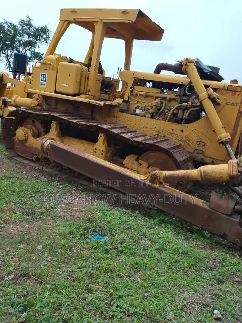 Bulldozer and Excavator