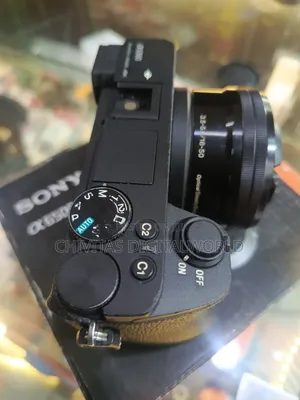 Sony A6500 +16-50mm Lens