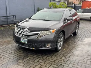 Toyota Venza 2010 Gray
