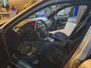 Honda Accord 2000 Silver