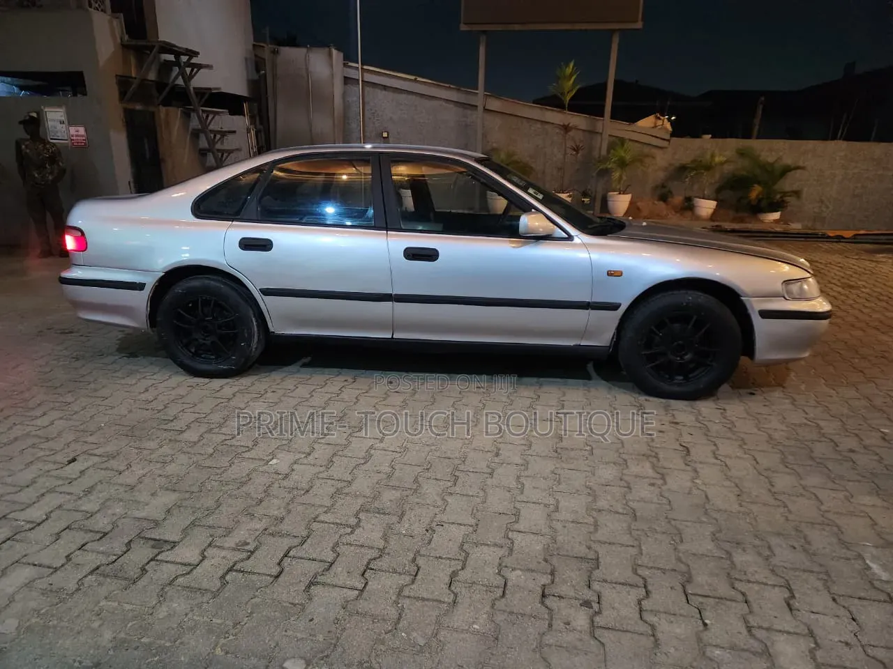 Honda Accord 2000 Silver