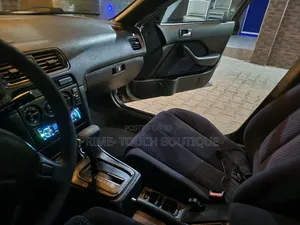 Honda Accord 2000 Silver