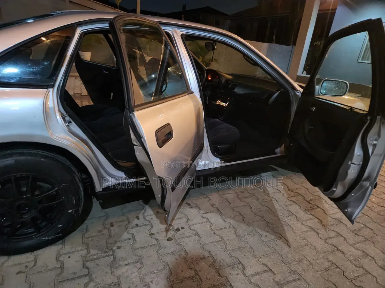 Honda Accord 2000 Silver