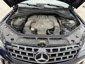 Mercedes-Benz M Class ML400 4MATIC 4dr SUV AWD (3.0L 6cyl Turbo 7A)