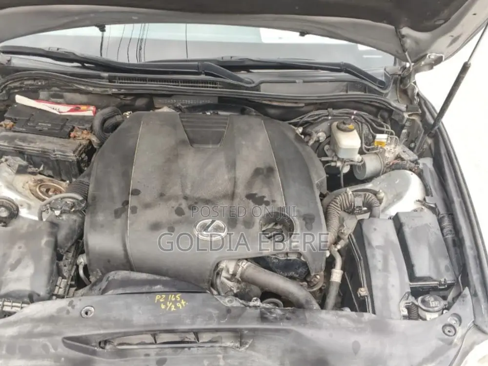 Lexus IS 2014 Silver