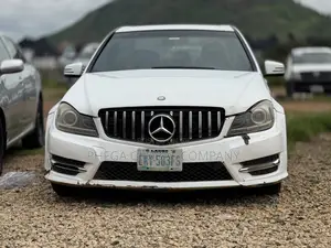 Mercedes-Benz C350 C350 BlueEFFICIENCY 4MATIC AWD 2008 White