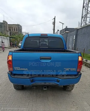 Toyota Tacoma 2006 Blue