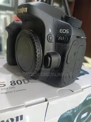 Canon EOS 80D Body