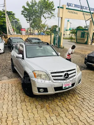 Mercedes-Benz GLK-Class 2011 Silver