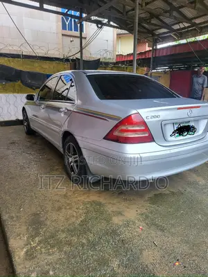 Mercedes-Benz C200 2003