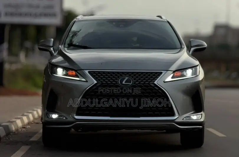 Lexus RX 2022