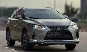 Lexus RX 2022