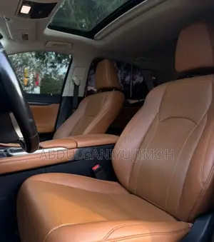 Lexus RX 2022