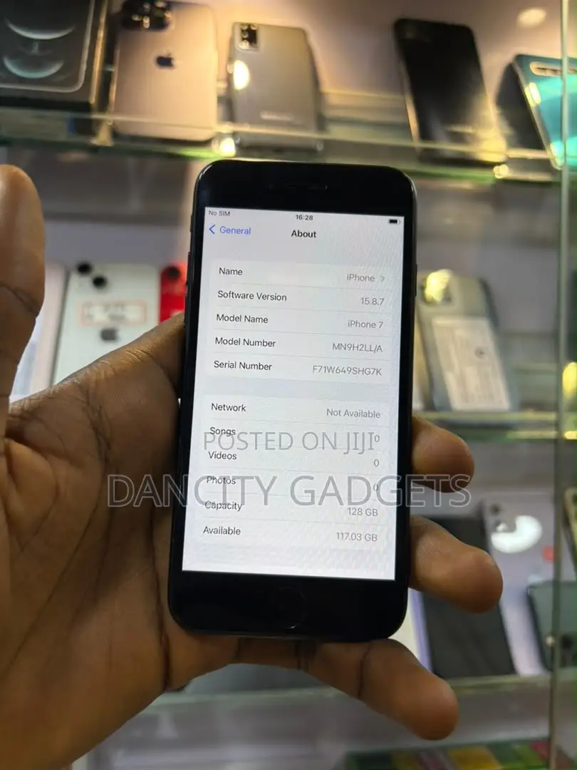 Apple iPhone 7 128 GB Black