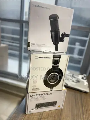 Audio Technica ATH M50x Headphone, Behringer UMC202HD AT2020 Mic